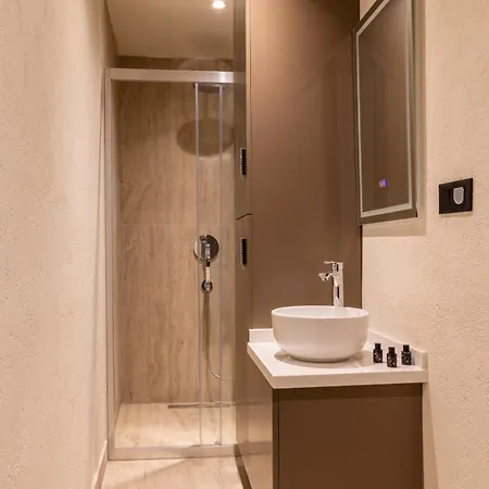 Zalel Old Special Class Hotel