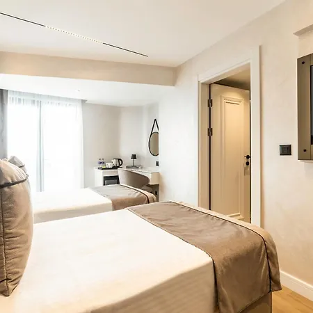Zalel Old Special Class Otel